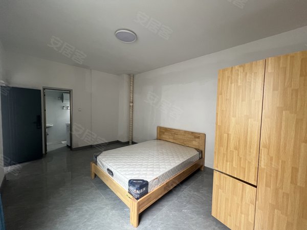 【多图】凤岭佳园,凤岭北租房,凤岭北单间带露台 民用水电 近南宁东