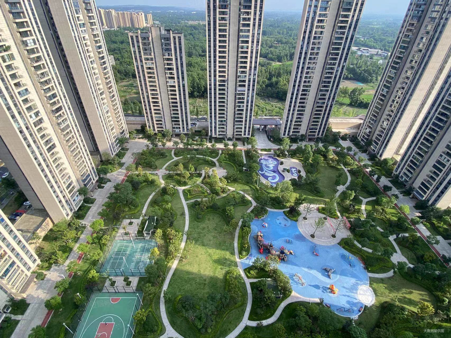 双流芯谷中医院旁碧桂园海德公园精装套四南北通透