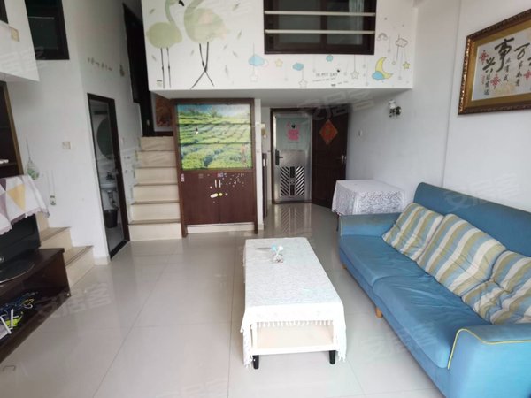 广州海珠广州大道南翠馨华庭翠馨华座 复式三房 干净整洁 拎包入住