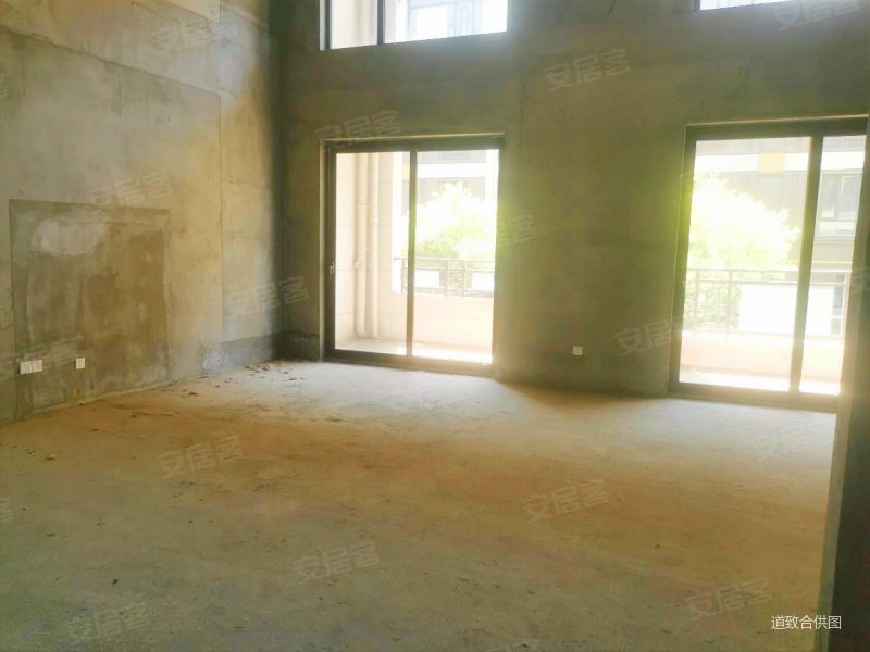 新城玺樾骊府  中叠