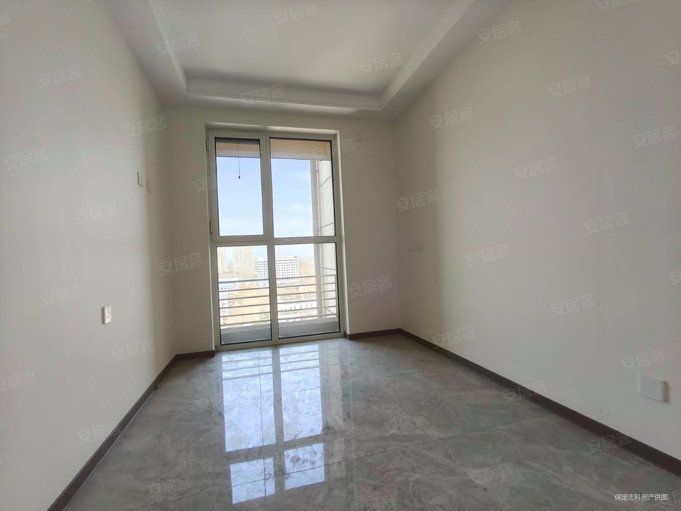 中国府3室2厅2卫127㎡南北139万