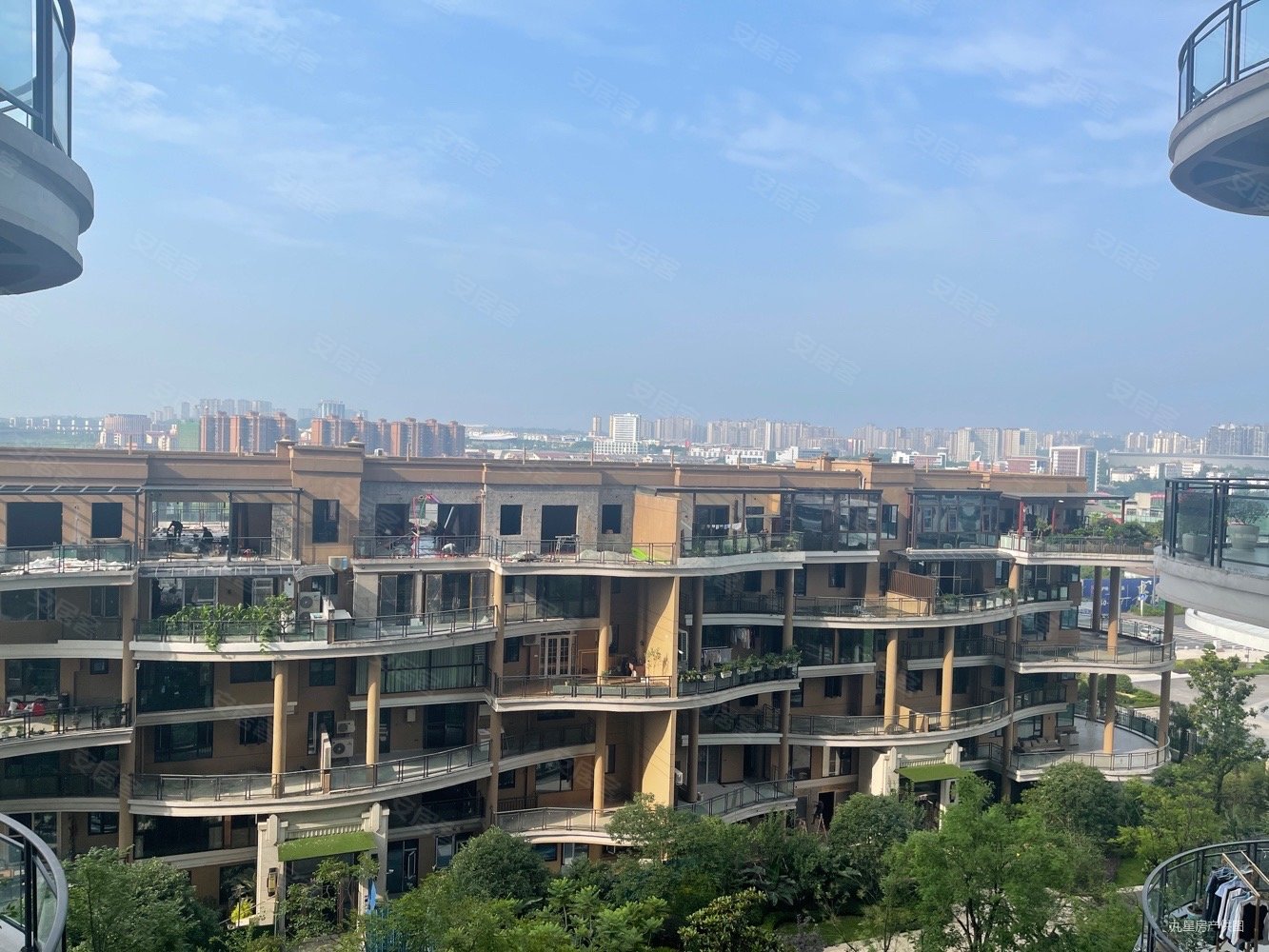 泸州 网红小区 全新中式未入住带大阳台,佳乐世纪城世纪玺悦二手房