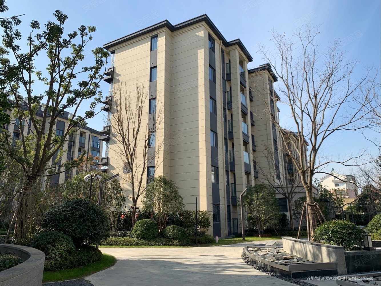 姑苏樾3室2厅2卫270㎡南北735万