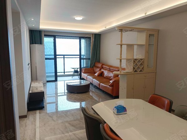 佛山禅城绿岛湖信业阳光城檀悦2号线绿岛湖站旁  信业阳光城檀悦 3室2