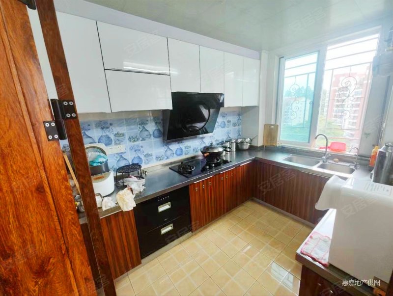 惠州豪宅标杆润园181平奢华大四房电梯小高层