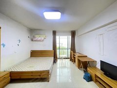 阳光100西区 房东自住精装公寓 民用水电 南北通透随时看房