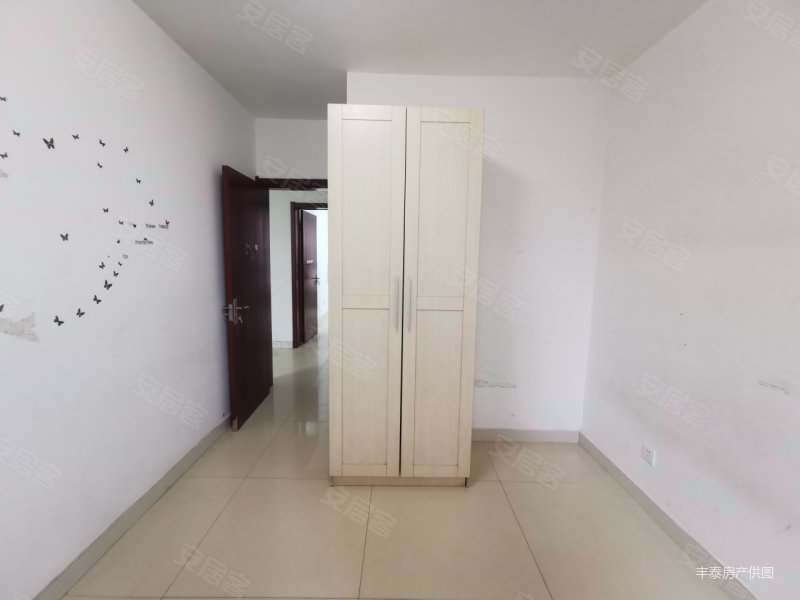 廊坊房产网>廊坊二手房>广阳二手房>保龙仓二手房>紫云轩小区>800_600