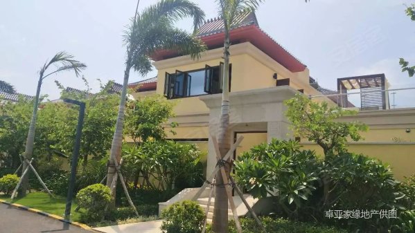 亚龙湾五a级豪华大别墅,现在特价出售1500万