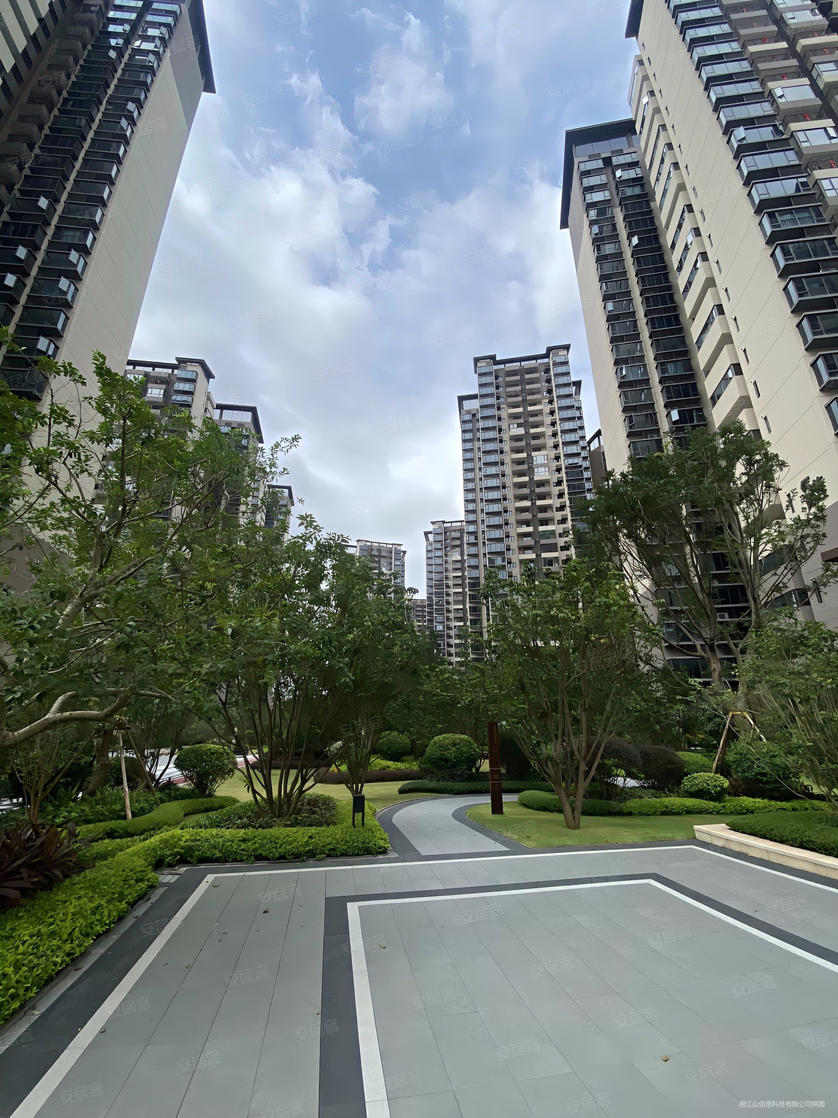 荣和五象学府北区