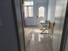 沂源城区银座振兴路金太阳附近新装短住年10000可议出租房源真实图片