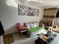 常熟东南开发区东南开发区中心精装修拎包入住随时联系哦欢迎咨询出租房源真实图片