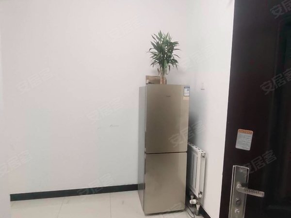 济南槐荫西市场卢浮公寓实图南向!拎包住!可短租!