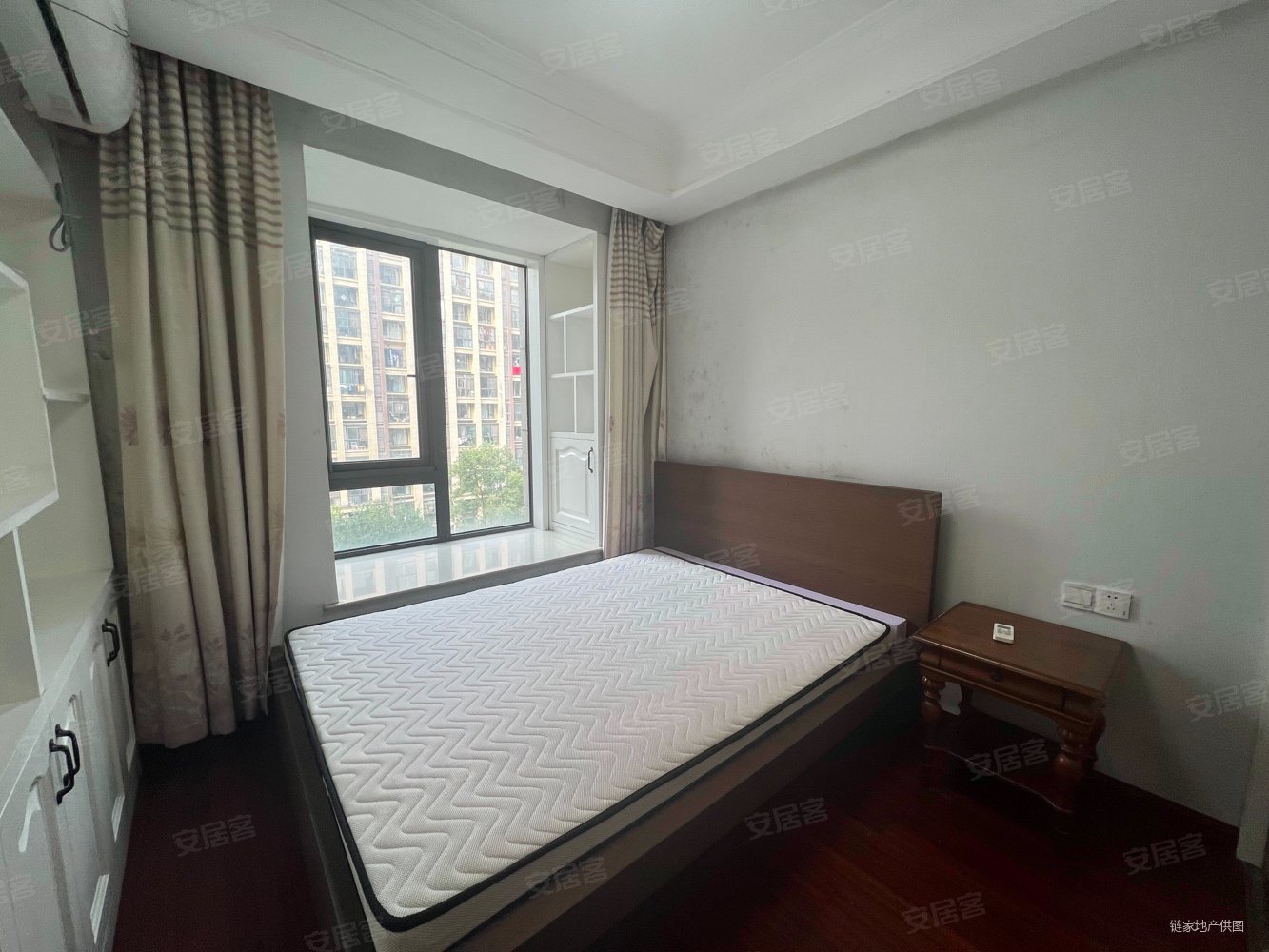 杭州房产网>杭州二手房>上城二手房>丁桥二手房>龙湖名景台(公寓住宅)