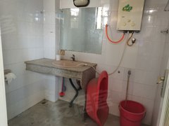 潮州湘桥潮枫路牌坊街上东平综合路 7楼 2房2 有家电 月680元出租房源真实图片