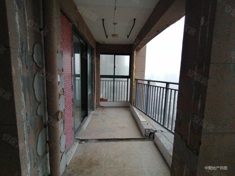 华地公馆西区出行方便南北通透高楼层采光充足带电梯