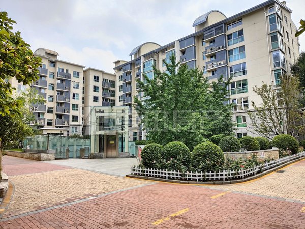 【多图】西城晶华,金融街租房,金融街阜成门 西城晶华精装 一居室带