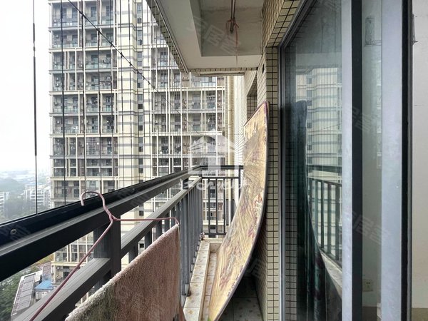 壮锦大道租房,盛天领域 地铁口2房 急租1400,江南租房-南宁58安居客