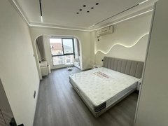 上海浦东唐镇小一室一厅 朋友圈有视频 燃气厨卫 近张江高科及长泰广场旁!出租房源真实图片