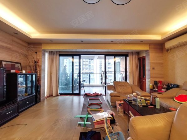 深圳南山科技园博海名苑5房2卫,轻奢装修,大平层,相当于200平米出租