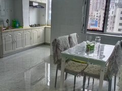 通化梅河口城区华府 2室2厅1卫 南北通透 84平 精装修出租房源真实图片