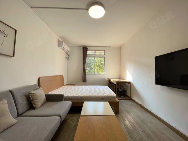 上海虹口凉城广灵二村3号线赤峰路站||精装大一室户,近万泰广场随时看