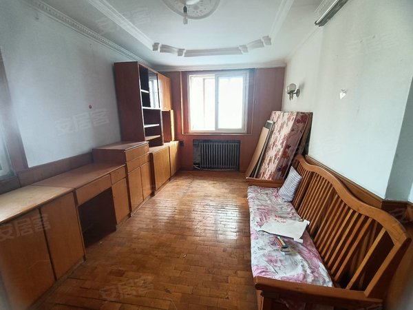 天津河东大王庄电建楼大王庄两室空房 嘉里汇 可租宿舍 低楼层随时能