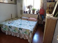 唐山古冶新林道急租一层两室两厅，家具家电齐全，出租房源真实图片