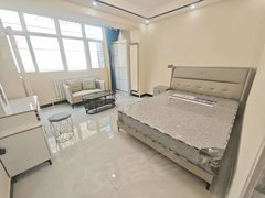 兰州城关定西路月付包杂费五里铺兰大一院地铁口精装修拎包入住交通便利出租房源真实图片