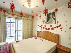 湘阴湘阴城区市中心滨湖豪庭 电梯中层 精装修3房二卫 拎包入住 可做婚房!出租房源真实图片