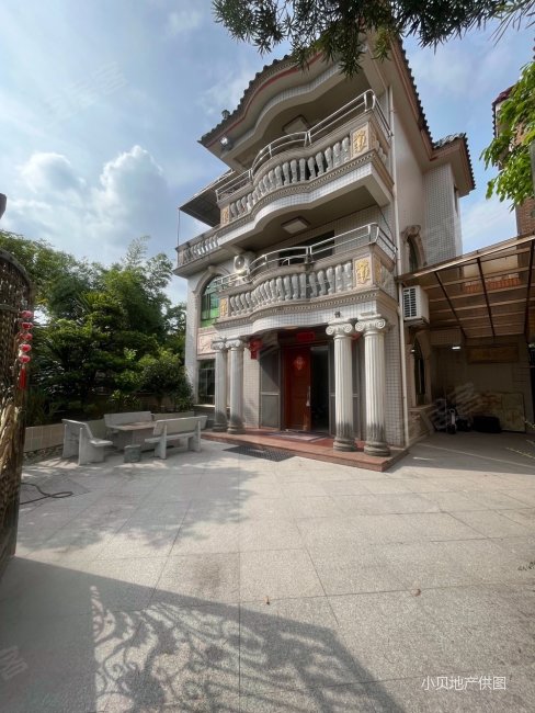 西区独栋别墅 占地200方建筑228方 花园 免费停4台车,锦绣花园二手房