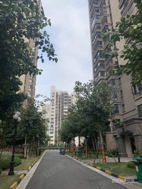 业主急售恒大翡翠龙庭精装三房东环小德润中学随时看房