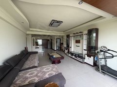 普洱思茅思茅城区公务员小区 南部中心,拎包入住大三室!楼梯5楼出租房源真实图片