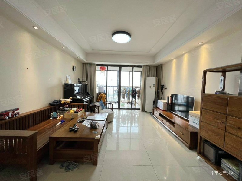 连真 都发不了 次新房 好而不贵 南北对流四房 随时看房,华景锦苑二手