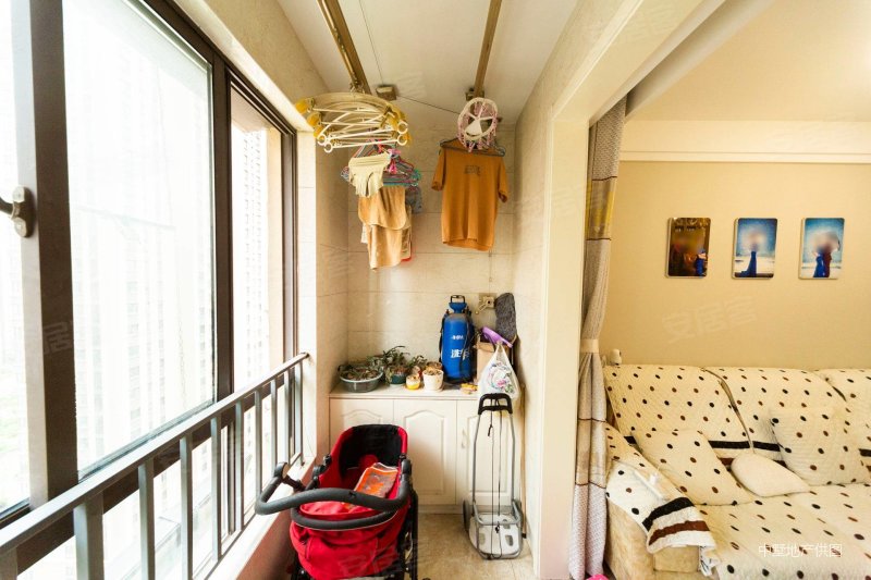 天水路力高君御世家小三居楼层好配套齐全拎包入住