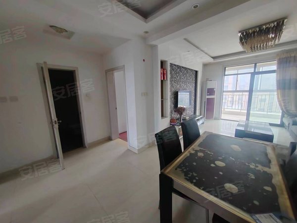 带电梯急出租 运河湾南北通透精装自住房出租 价格可谈,吴江租房-苏州