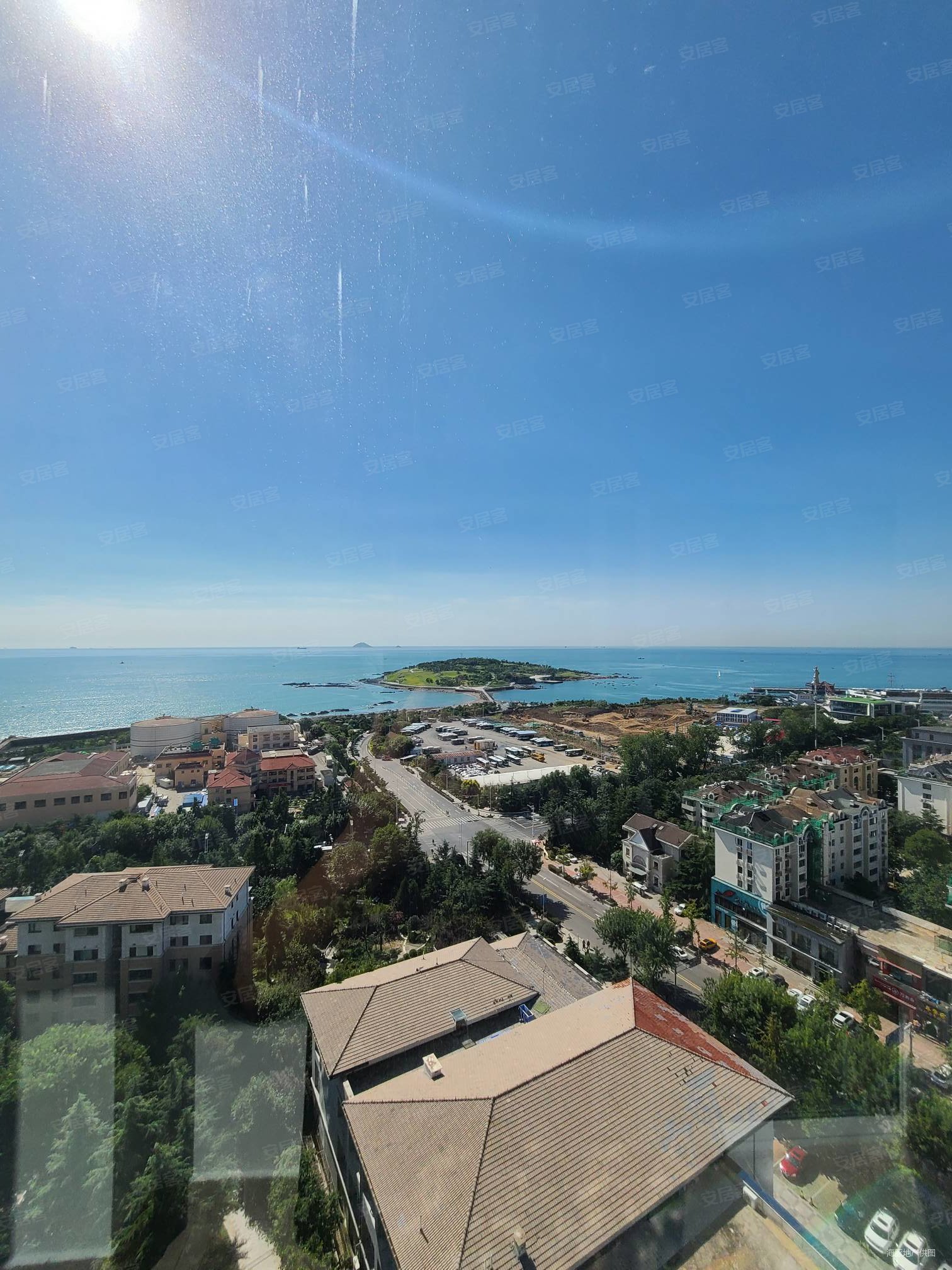 海信物业租售中心 认准物业 中介fei一个dian 海景三居,麦岛金岸二手