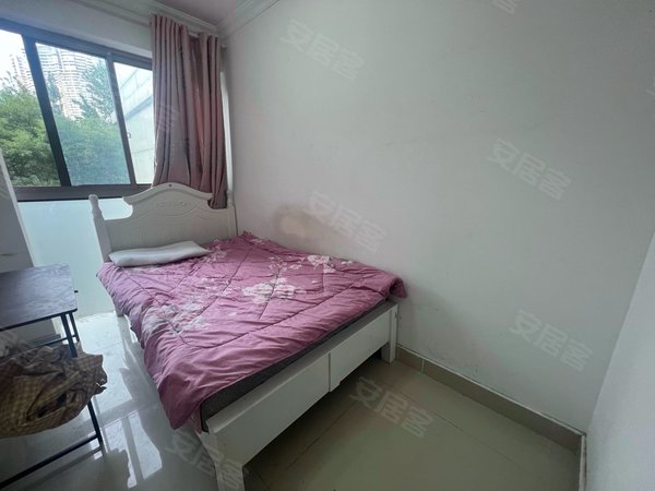 昆山玉山城南世茂蝶湖湾加工区南亚仁宝立瑧旁蝶湖湾精装单间出租