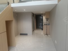 珠海香洲兰埔龙光玖云著 1室1厅2卫  电梯房 39平米出租房源真实图片