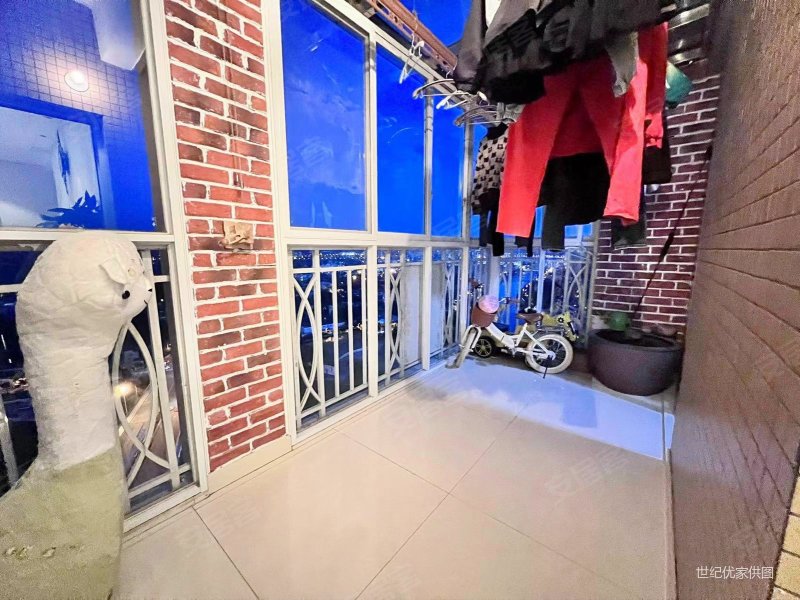 精装好房 南北通透 商品房 双卫格局 小三居 楼龄新,金海岸星月湾二手