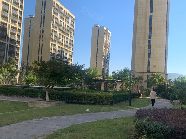 宁波北仑大榭碧海蓝湾碧海蓝湾 普通装 家电全 领包入住电梯  空调