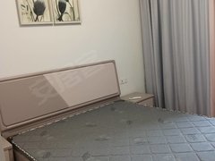 温岭城西温岭银泰悦景园,四宝二厅二卫,简装,3000月,拎包入住出租房源真实图片