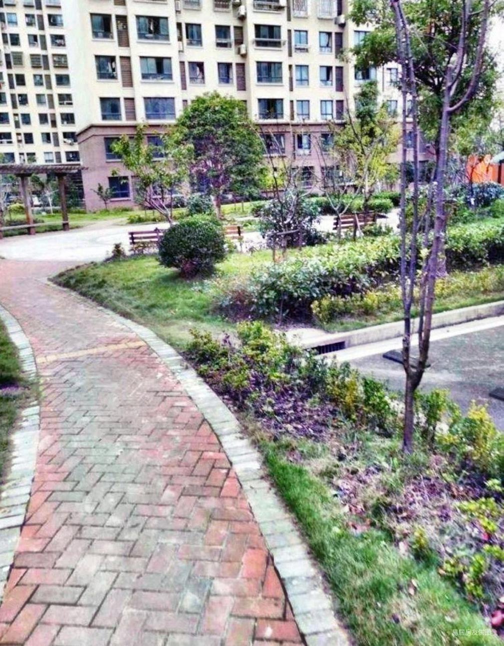 金隆家园2室2厅1卫74.99㎡南北328万