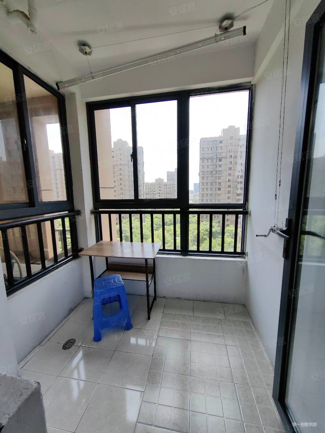 70年产权,精装修,急售,总价低,塘和家园德悦苑二手房,105万,1室1厅,1