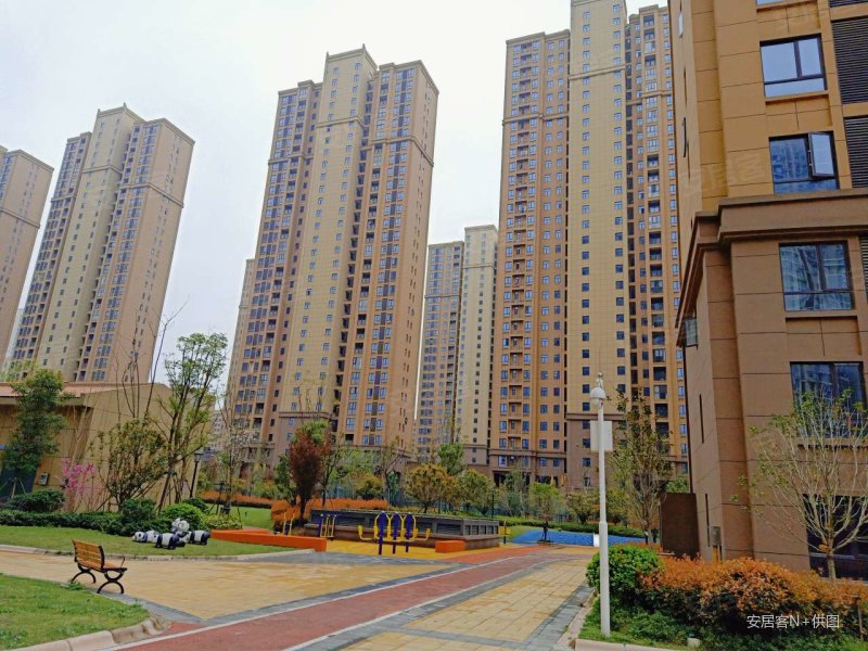 中国核建锦城4室2厅2卫166.6㎡南115万