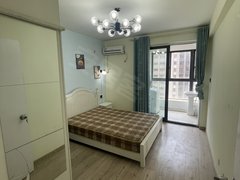 南京建邺奥南清润园主卧大阳台,近油坊桥罗塘路,双地铁口,交通便利价格合适出租房源真实图片