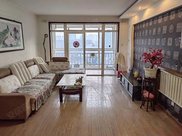 青岛李沧金水路明秀山庄明秀山庄多层套二  视线好  拎包入住  年物业