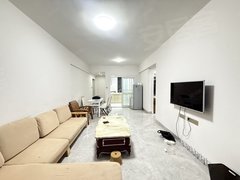 海口龙华滨海南海大道 龙湖天街附近 海星家园 精装修两房 金盘 拎包入住出租房源真实图片