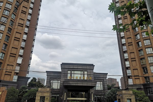 上海二手房 绿洲雅宾利花园(一期) > 曹登雅解读绿洲雅宾利花园(一期)