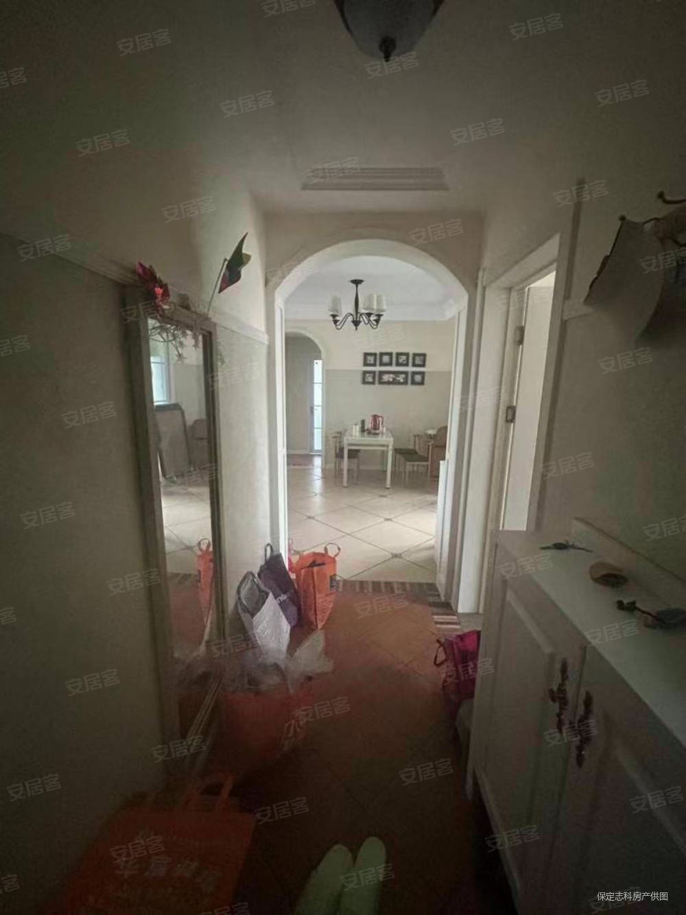 公园时代3室2厅2卫127㎡南北109万