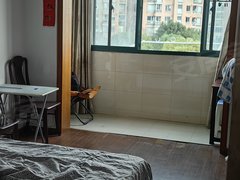 上海虹口江湾华一小区(847弄)精装修1室，可养宠物，凉城第三小学。出租房源真实图片